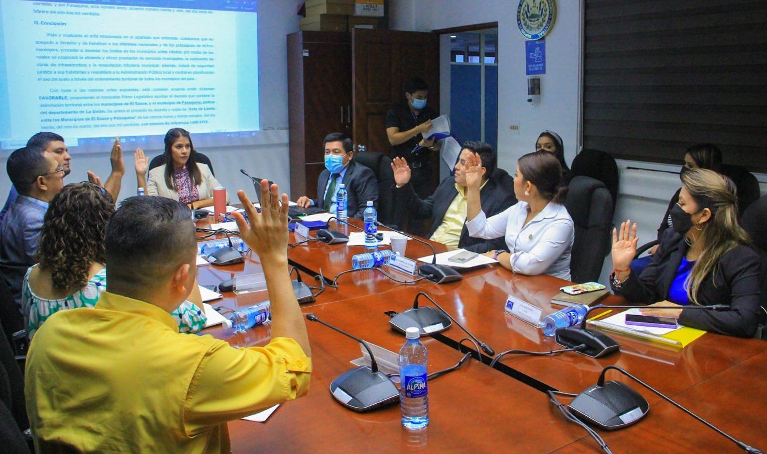 Comisión de Asuntos Municipales emiten dictamen favorable para establecer los límites territoriales entre El Sauce y Pasaquina comision-de-asuntos-municipales-emiten-dictamen-favorable-para-establecer-los-limites-territoriales-entre-el-sauce-y-pasaquina
